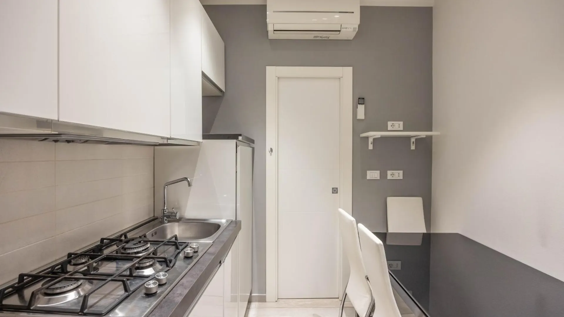 De'Giudei, Bologna By Short Holidays